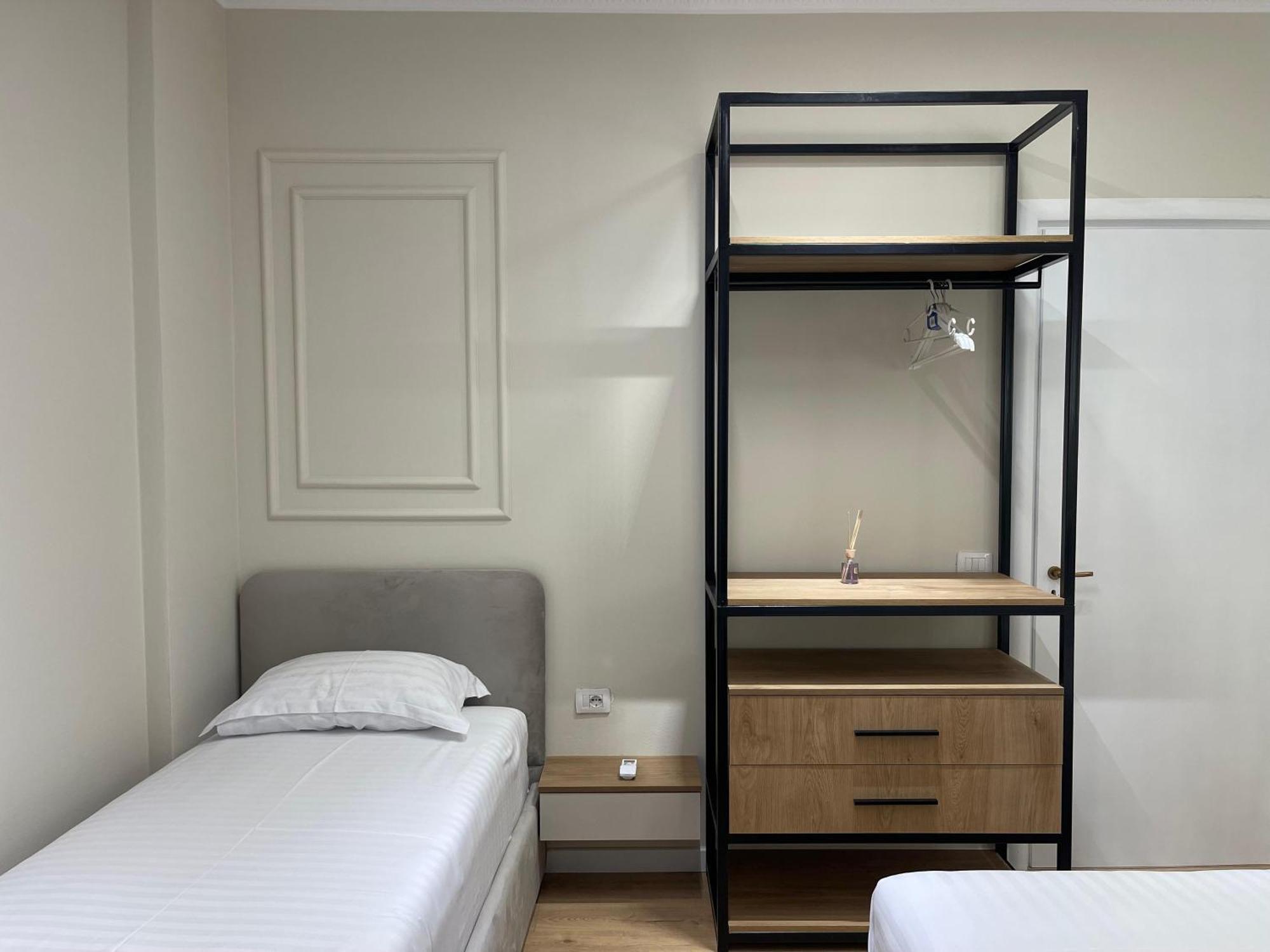 Gem In The Heart Of Tirana Apartment Екстериор снимка