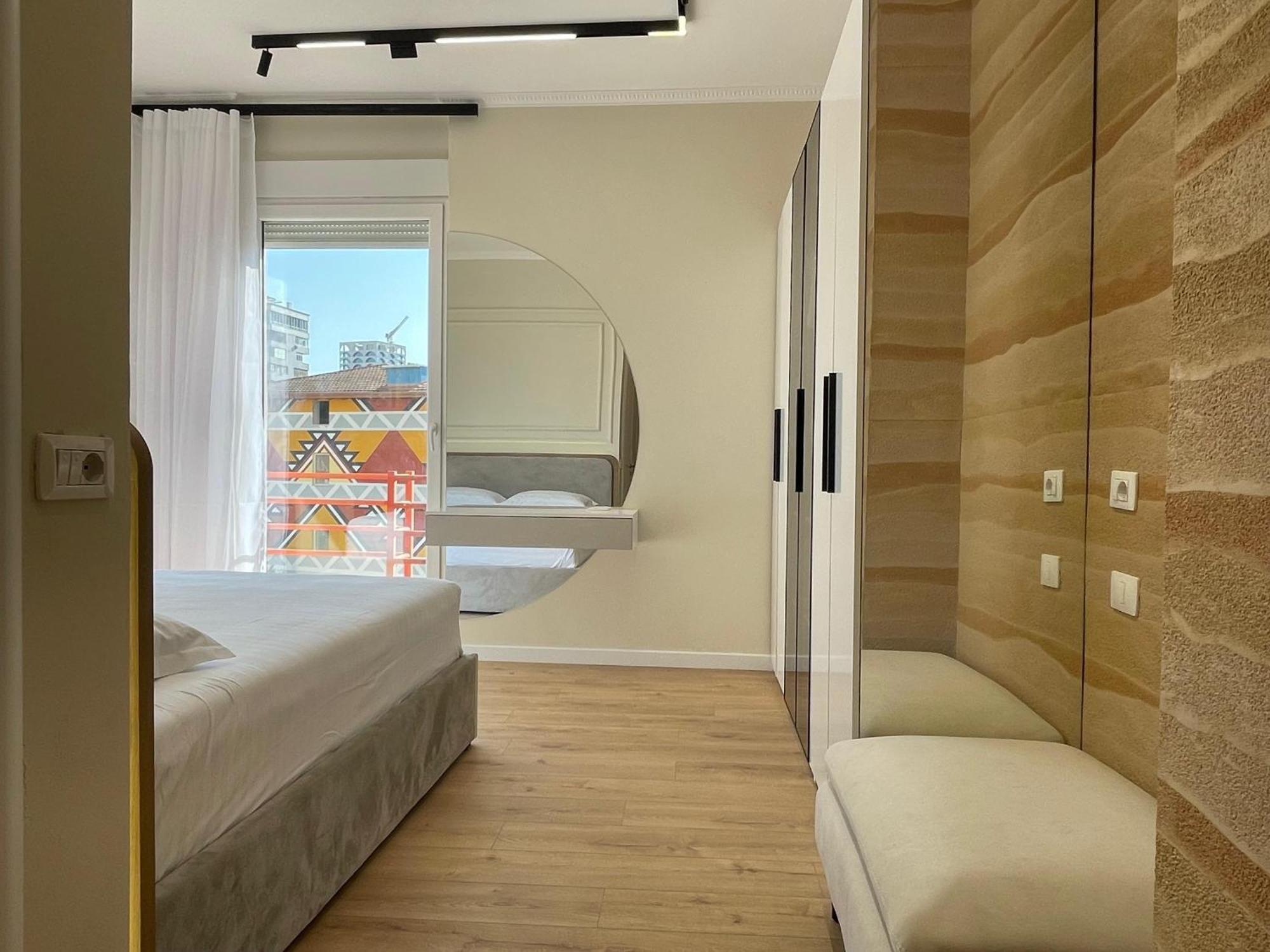 Gem In The Heart Of Tirana Apartment Екстериор снимка